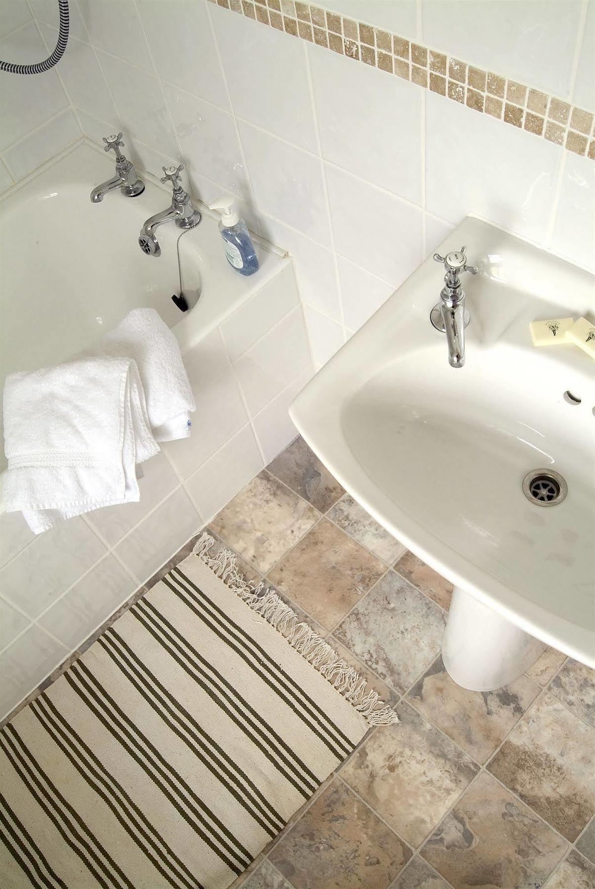 Sharamore House Bed & Breakfast